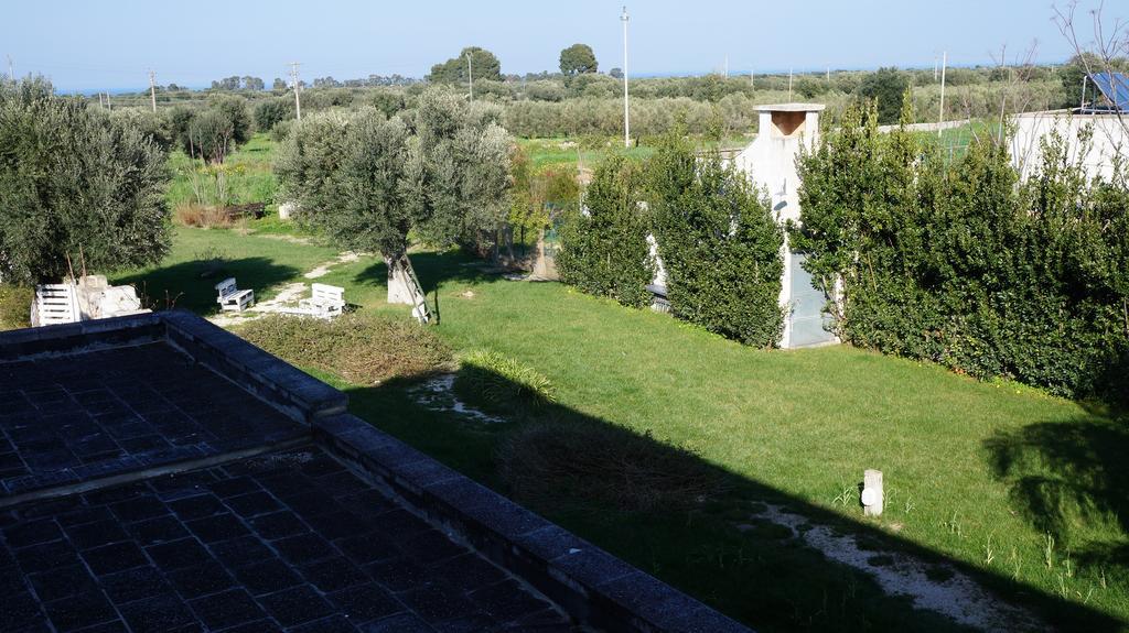 Antica Masseria Carparelli Casa de hóspedes Ostuni Exterior foto