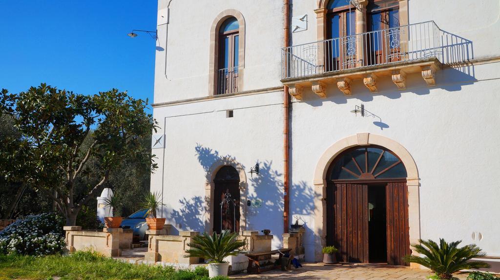 Antica Masseria Carparelli Casa de hóspedes Ostuni Exterior foto